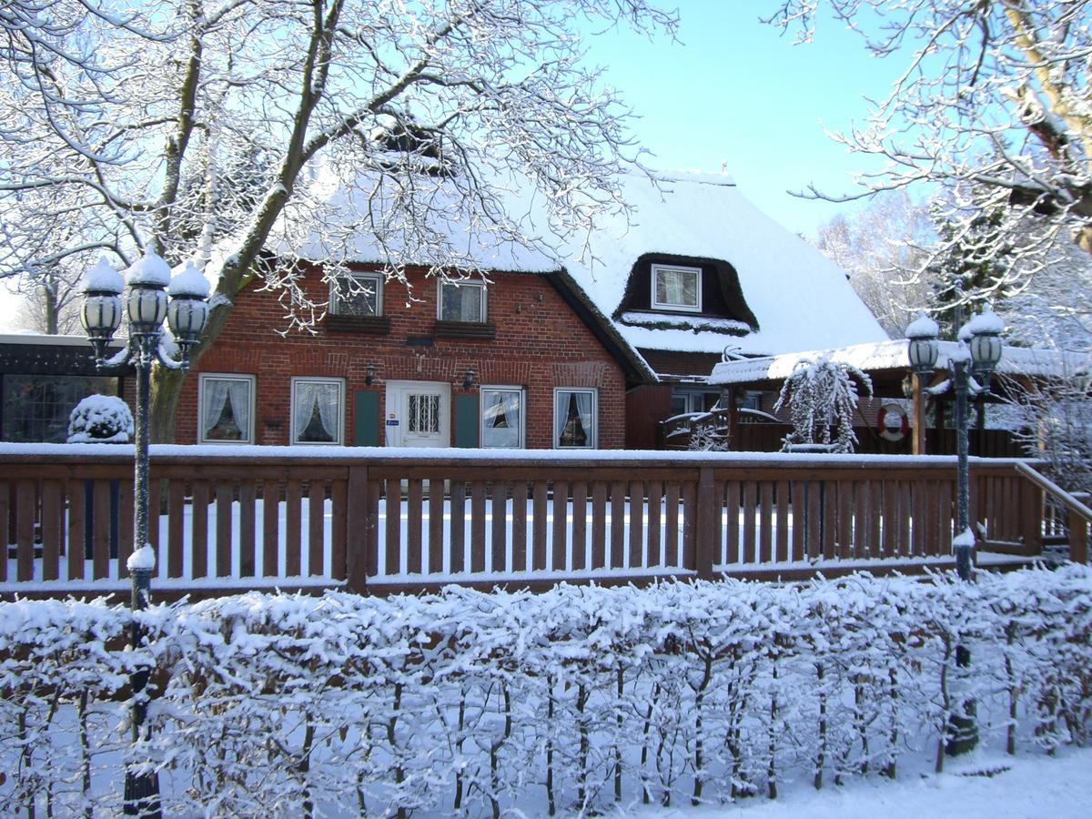Отель Landhaus Absalonshorst Грос-Гронау Экстерьер фото